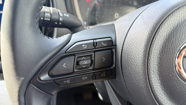 Toyota Aygo X 1.0 VVT-i Edge 5dr Petrol Hatchback